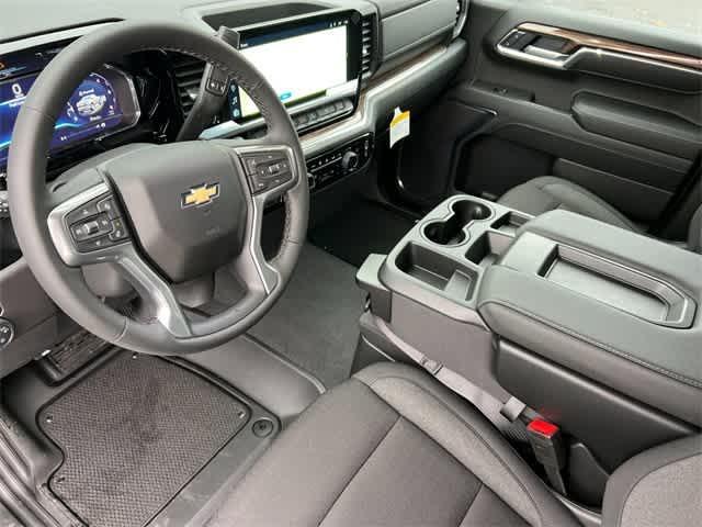 new 2025 Chevrolet Silverado 1500 car, priced at $57,005