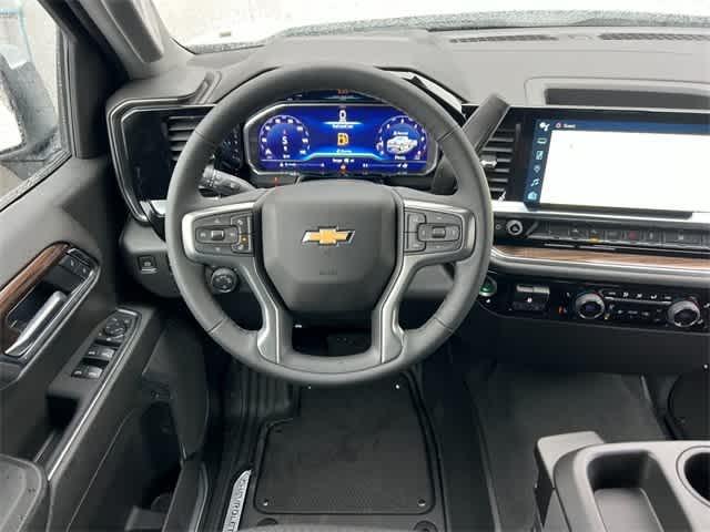 new 2025 Chevrolet Silverado 1500 car, priced at $57,005