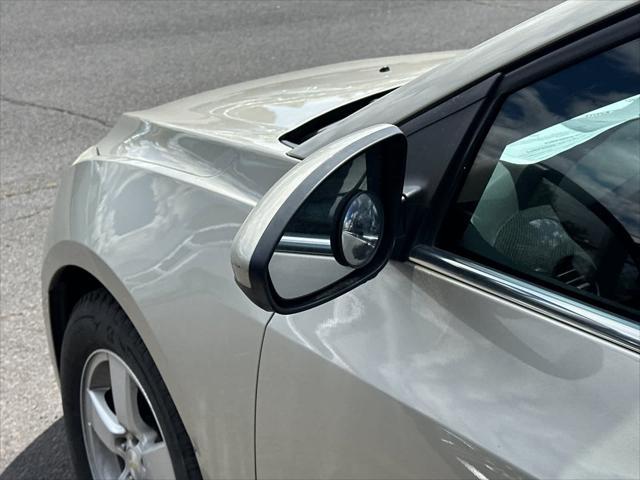 used 2015 Chevrolet Cruze car, priced at $6,990