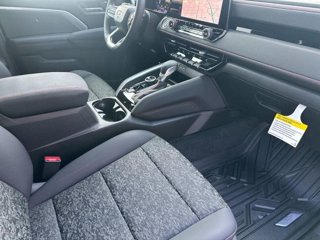 new 2025 Chevrolet Colorado car, priced at $51,395