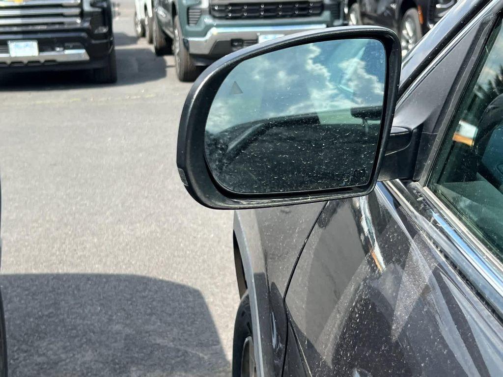 used 2020 Jeep Cherokee car, priced at $20,990