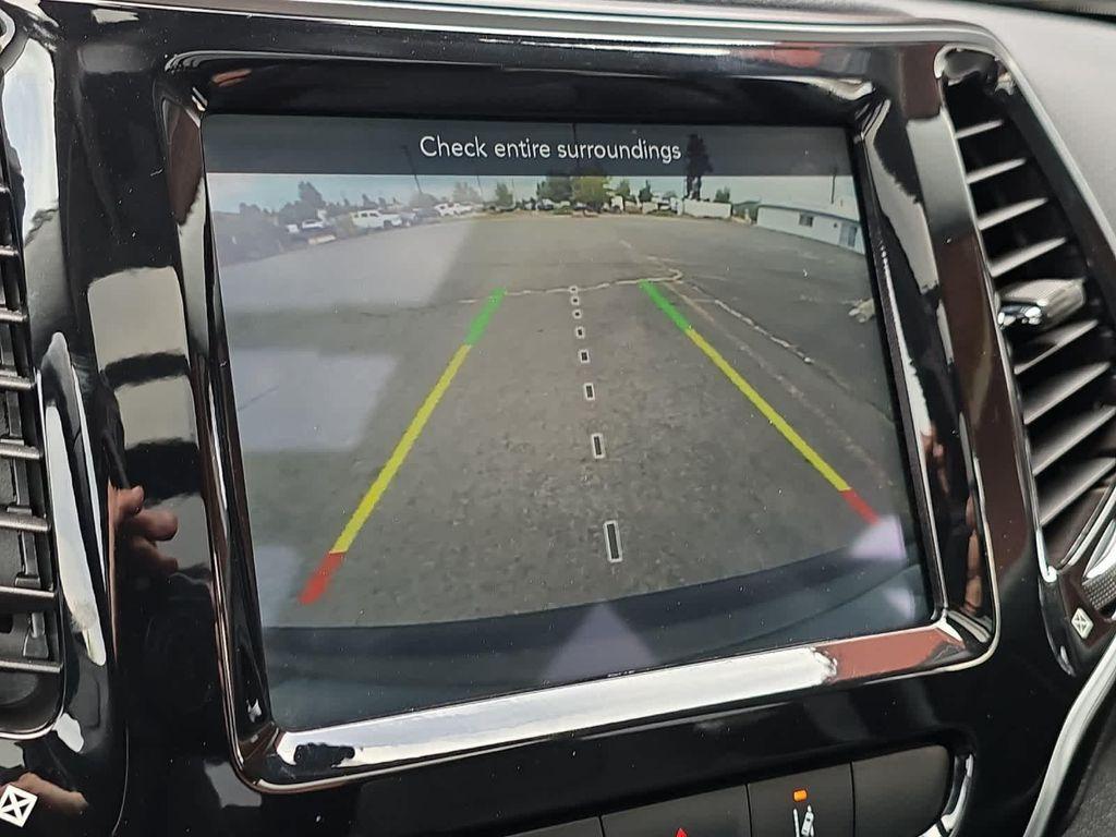 used 2020 Jeep Cherokee car, priced at $19,991