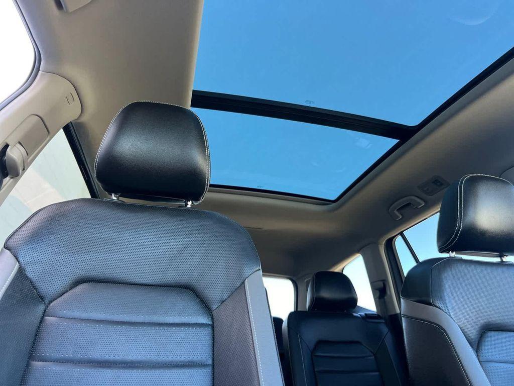used 2021 Volkswagen Atlas car, priced at $25,991