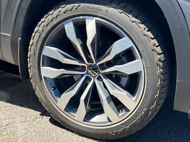 used 2021 Volkswagen Atlas car, priced at $32,990