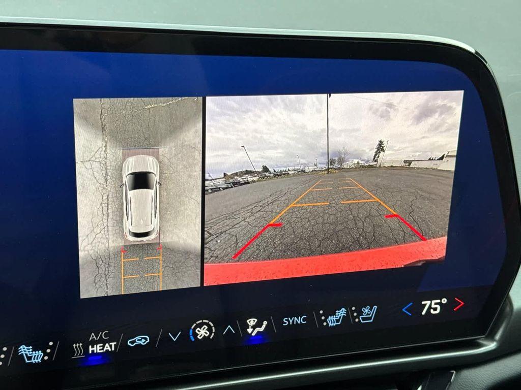 new 2025 Chevrolet Equinox EV car, priced at $54,305