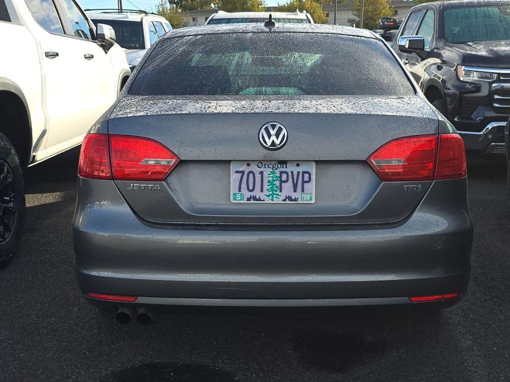used 2014 Volkswagen Jetta car