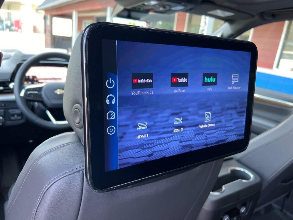new 2025 Chevrolet Suburban car, priced at $98,345