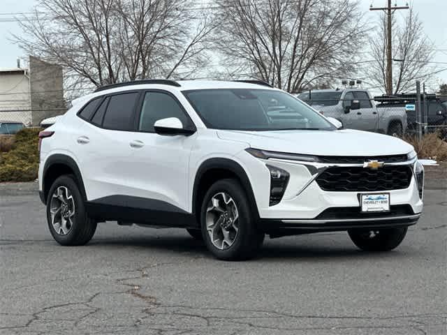 new 2025 Chevrolet Trax car, priced at $23,595