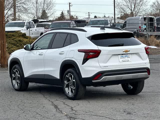 new 2025 Chevrolet Trax car, priced at $23,595