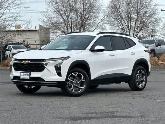 new 2025 Chevrolet Trax car, priced at $23,595