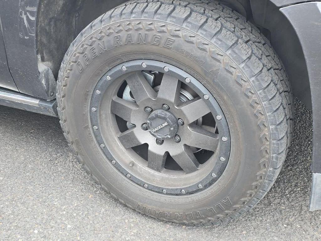 used 2017 GMC Yukon XL car, priced at $27,990