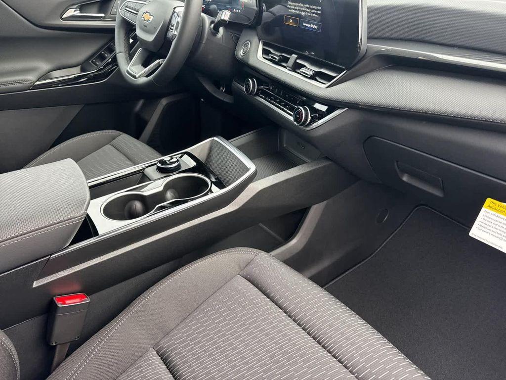 new 2026 Chevrolet Equinox car, priced at $34,855