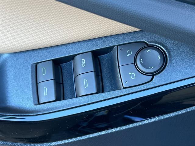 new 2025 Chevrolet Equinox car, priced at $39,875