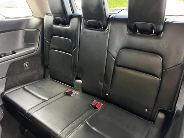 used 2024 Nissan Pathfinder car, priced at $35,994