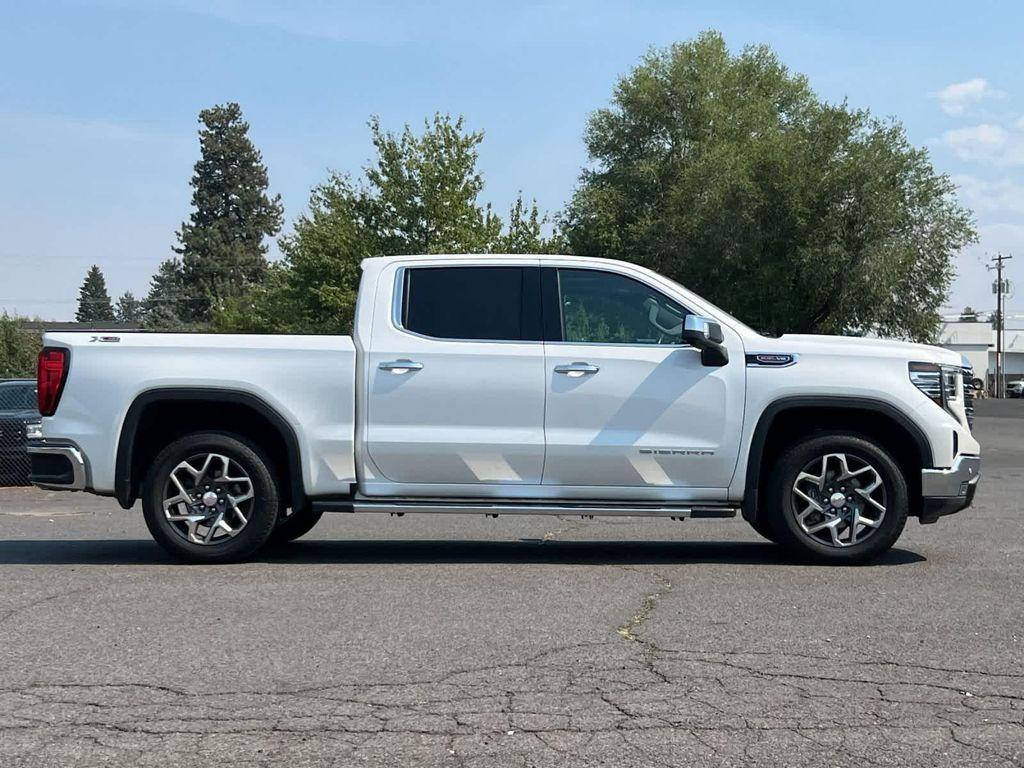used 2022 GMC Sierra 1500 car, priced at $45,992