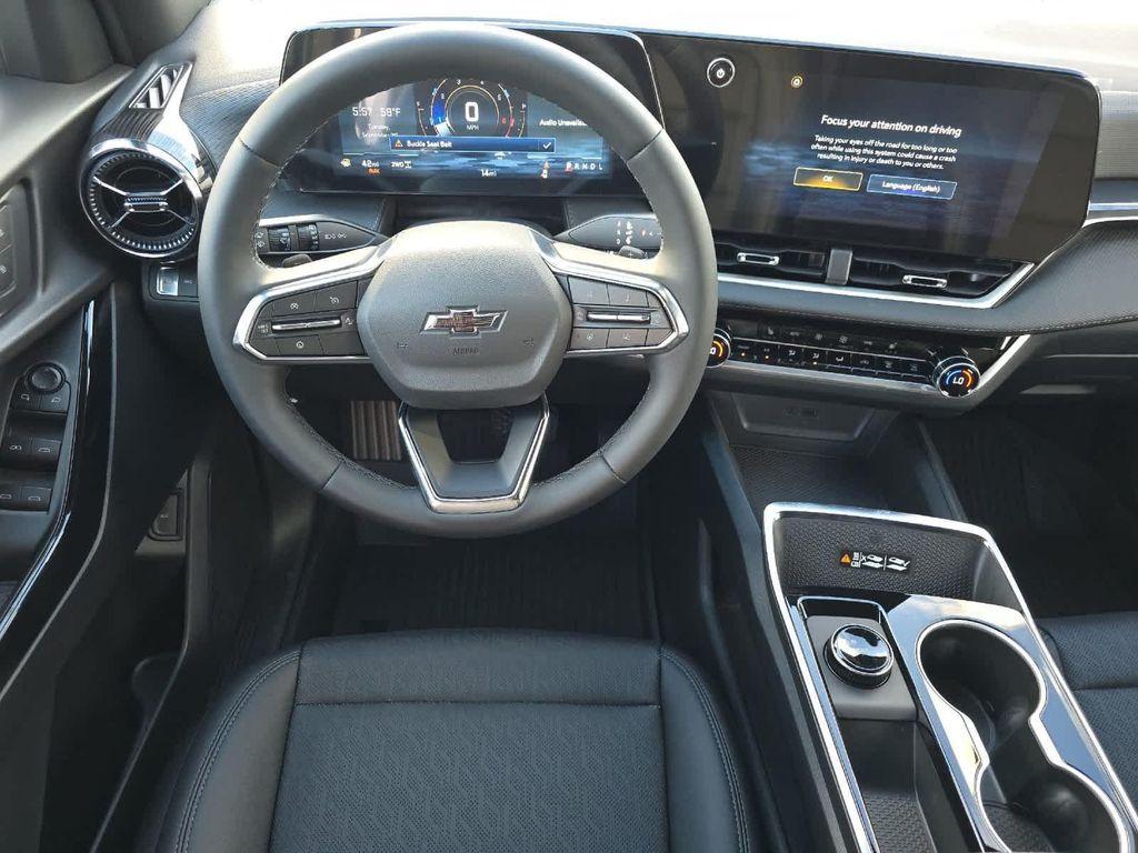 new 2026 Chevrolet Equinox car, priced at $36,305