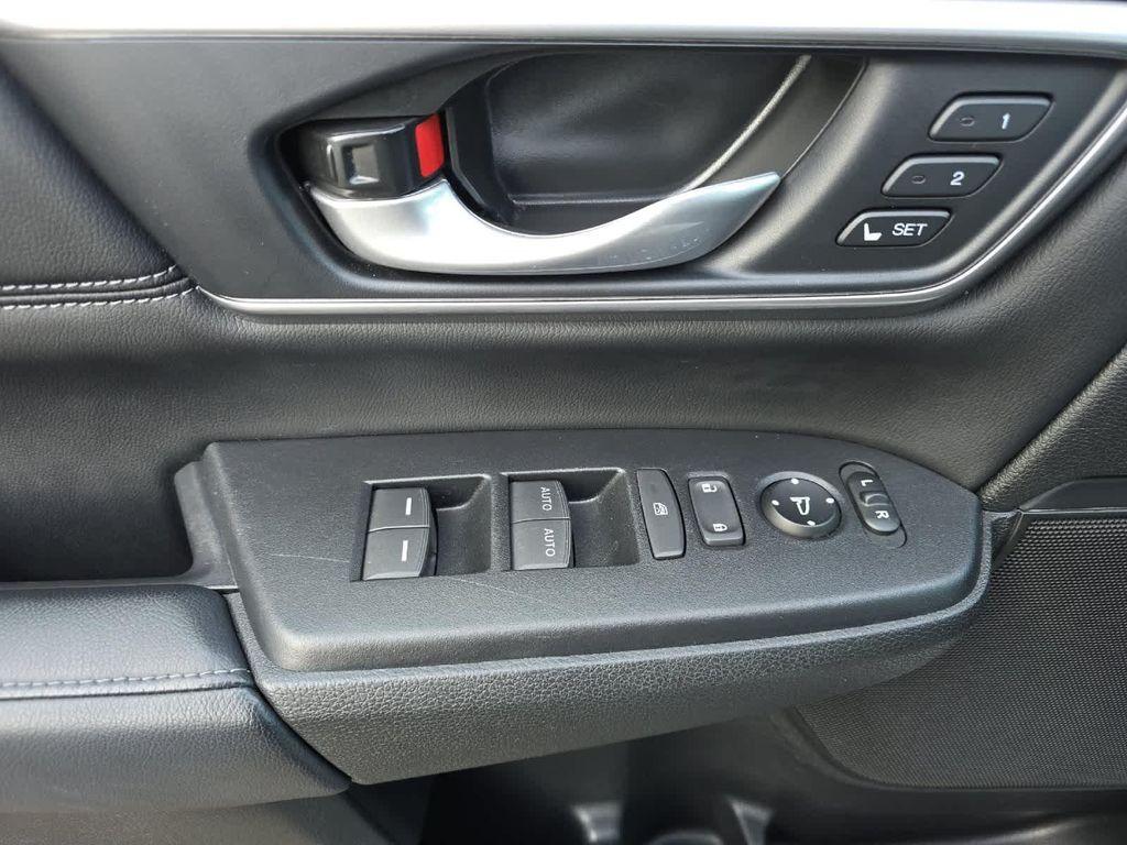 used 2021 Honda CR-V car, priced at $28,991