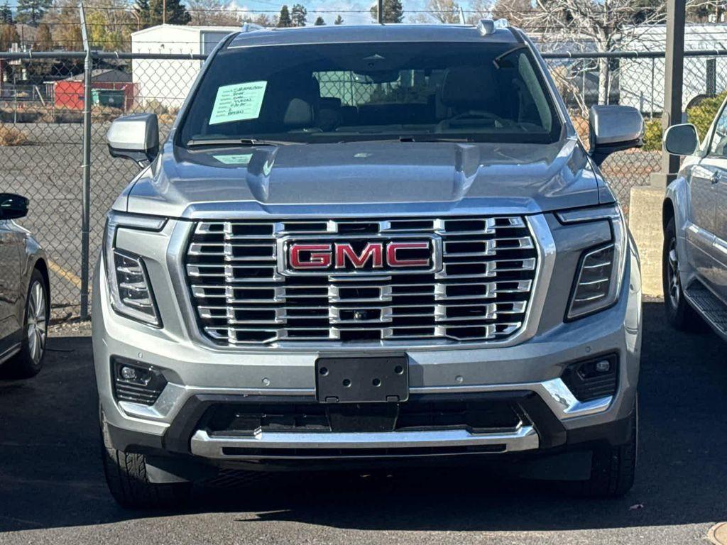 used 2025 GMC Yukon car, priced at $81,995