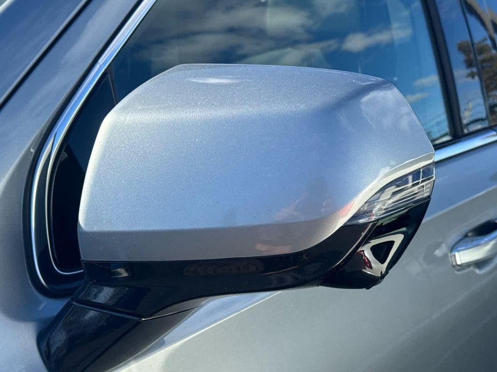 used 2025 GMC Yukon car, priced at $81,995