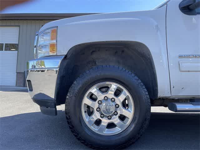 used 2013 Chevrolet Silverado 2500 car, priced at $16,944