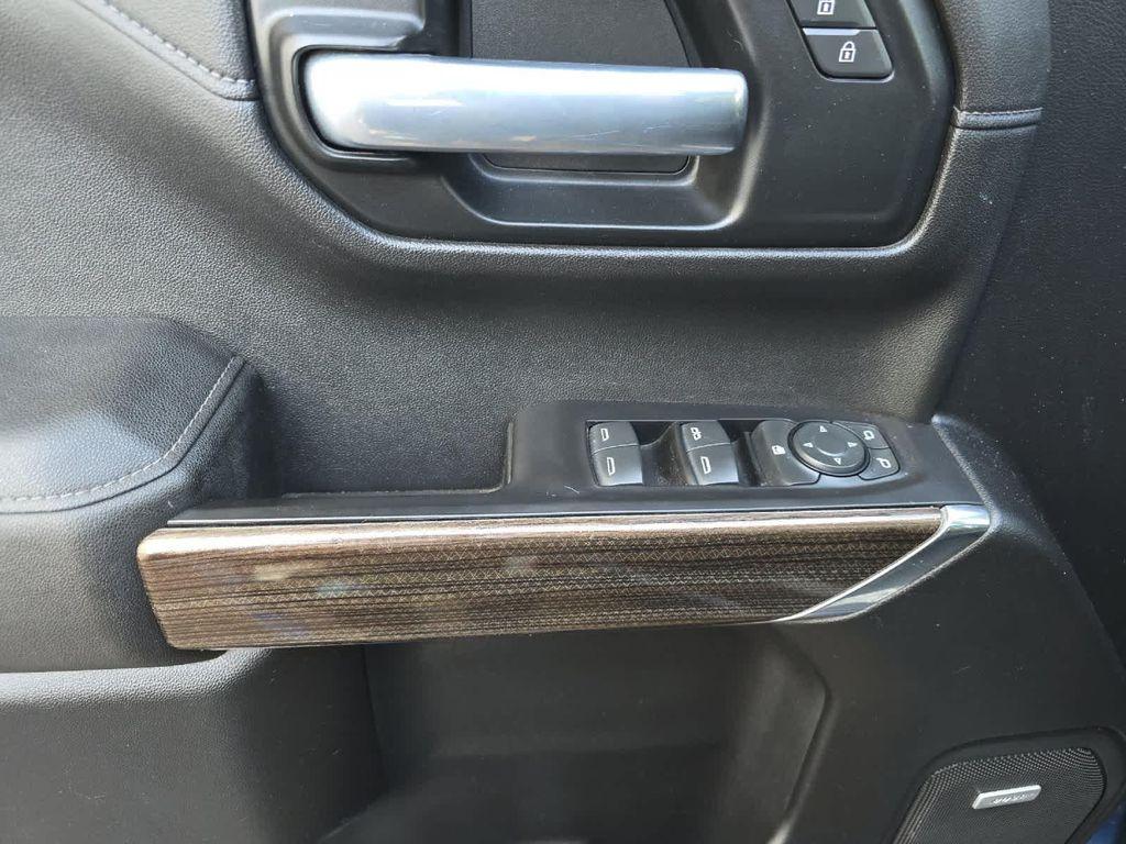 used 2021 Chevrolet Silverado 1500 car, priced at $32,992