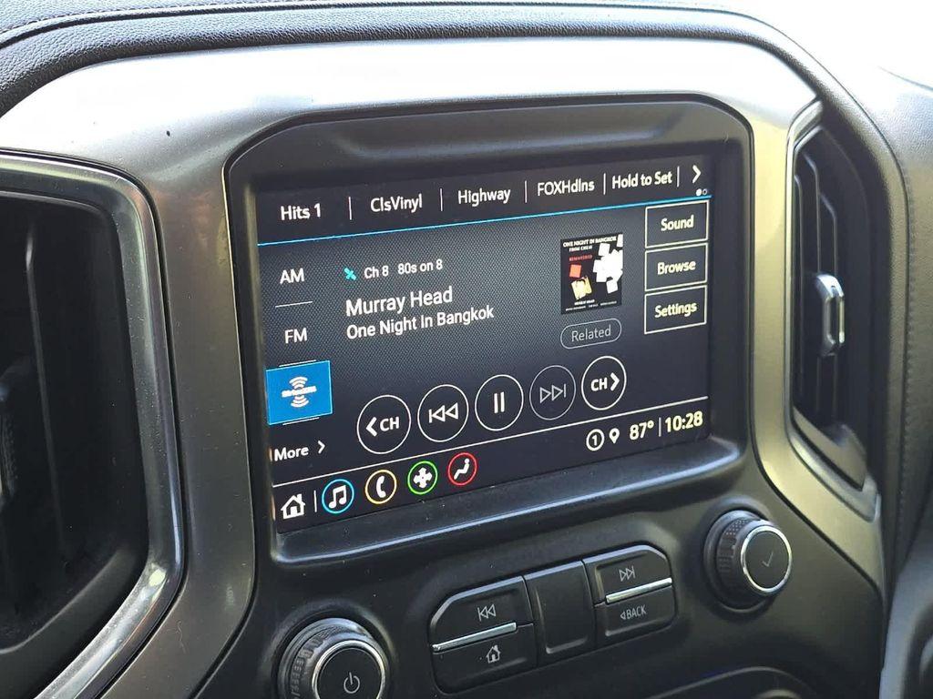 used 2021 Chevrolet Silverado 1500 car, priced at $32,992