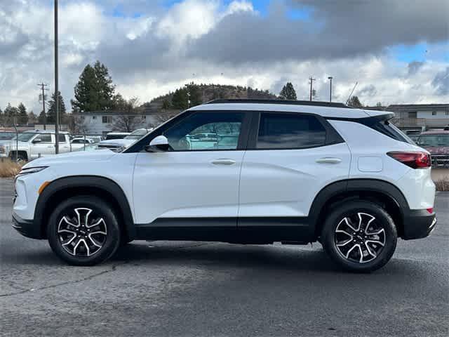 new 2025 Chevrolet TrailBlazer car, priced at $34,970