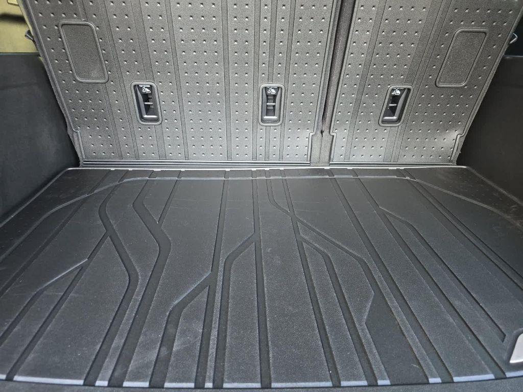 new 2026 Chevrolet Suburban car, priced at $79,685