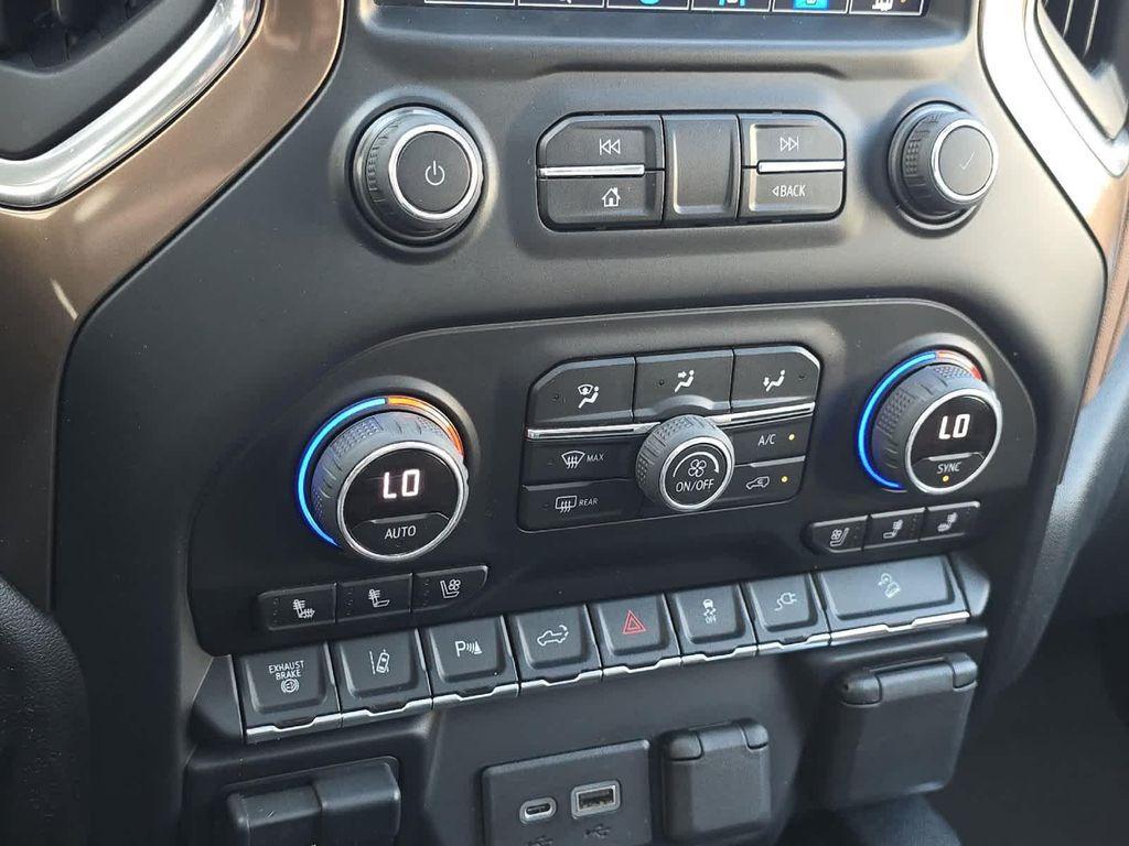used 2022 Chevrolet Silverado 3500 car, priced at $58,990