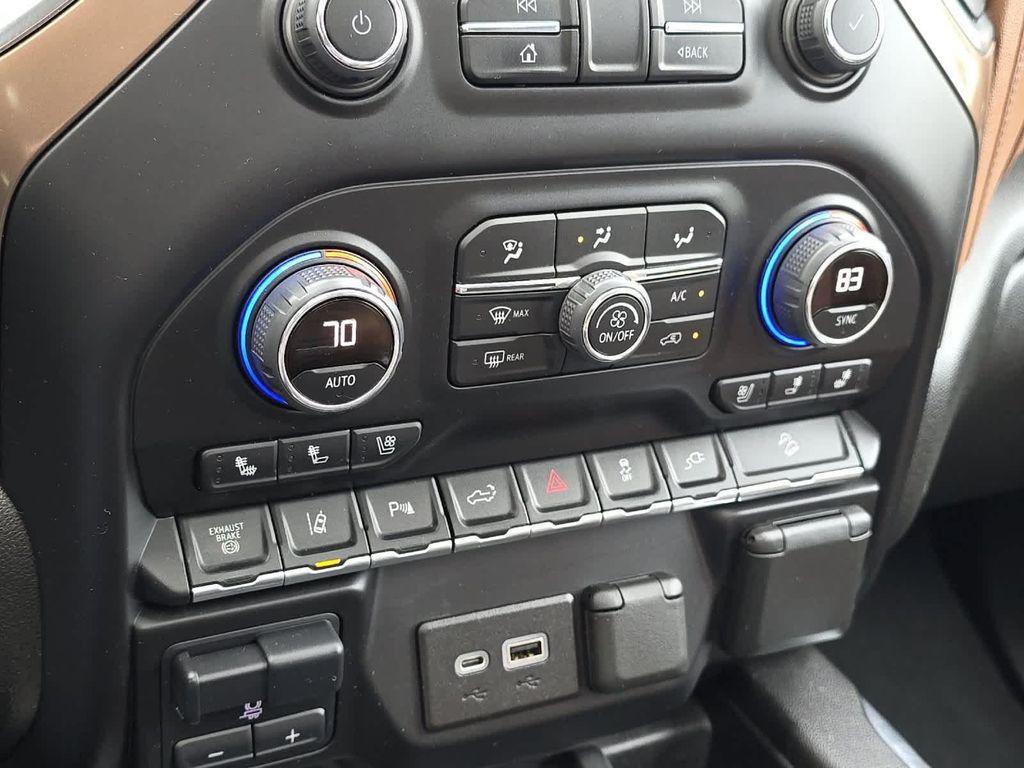 used 2022 Chevrolet Silverado 3500 car, priced at $59,990