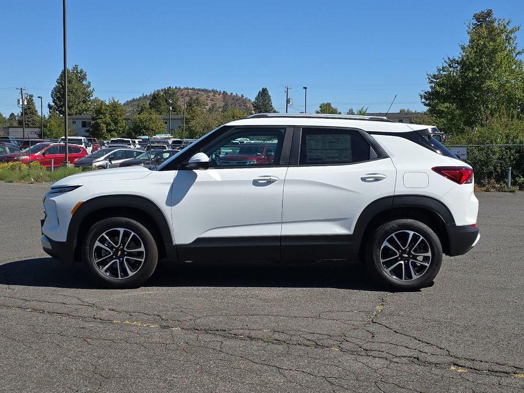 new 2026 Chevrolet TrailBlazer car, priced at $31,635