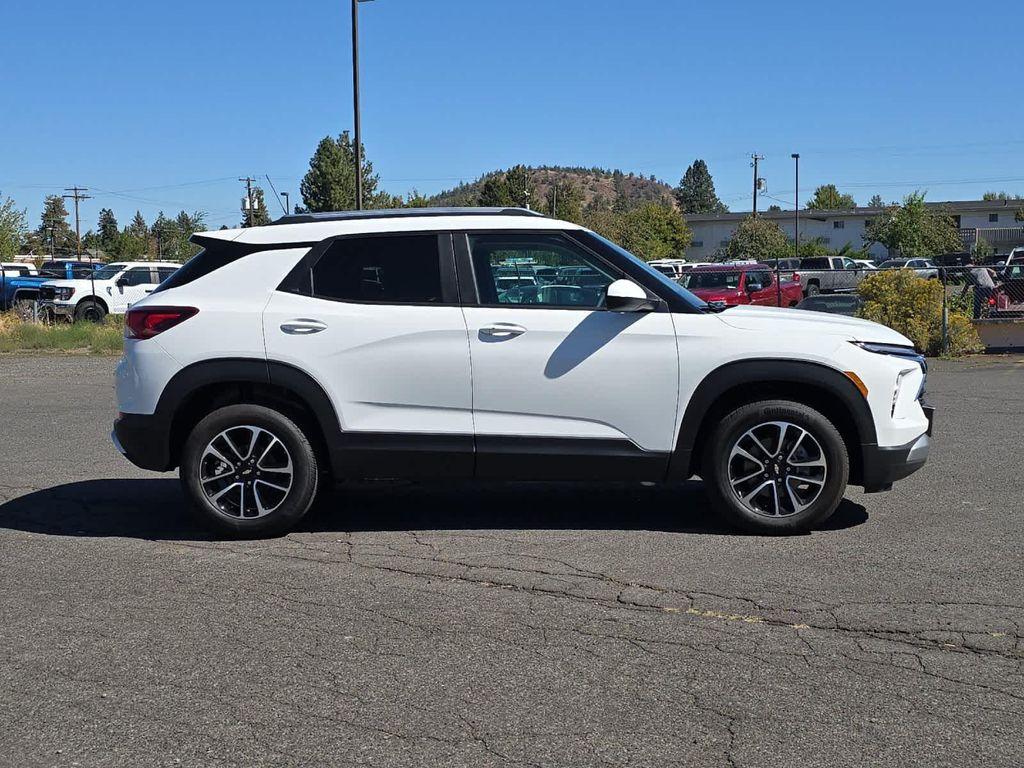 new 2026 Chevrolet TrailBlazer car, priced at $31,635