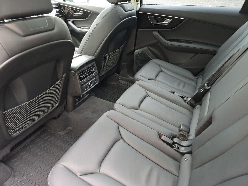 used 2023 Audi Q7 car, priced at $40,990