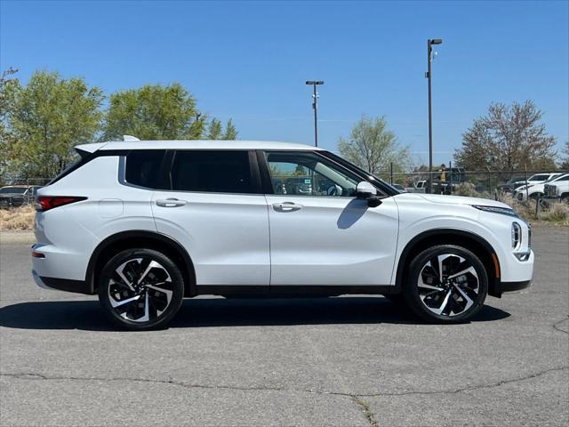 used 2024 Mitsubishi Outlander car, priced at $27,992