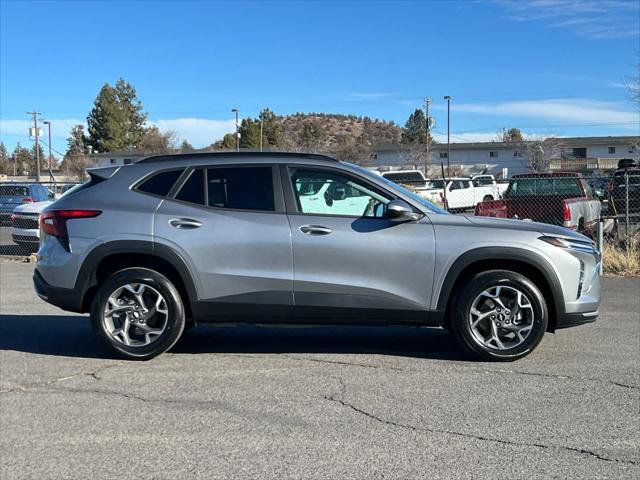 new 2025 Chevrolet Trax car, priced at $23,595