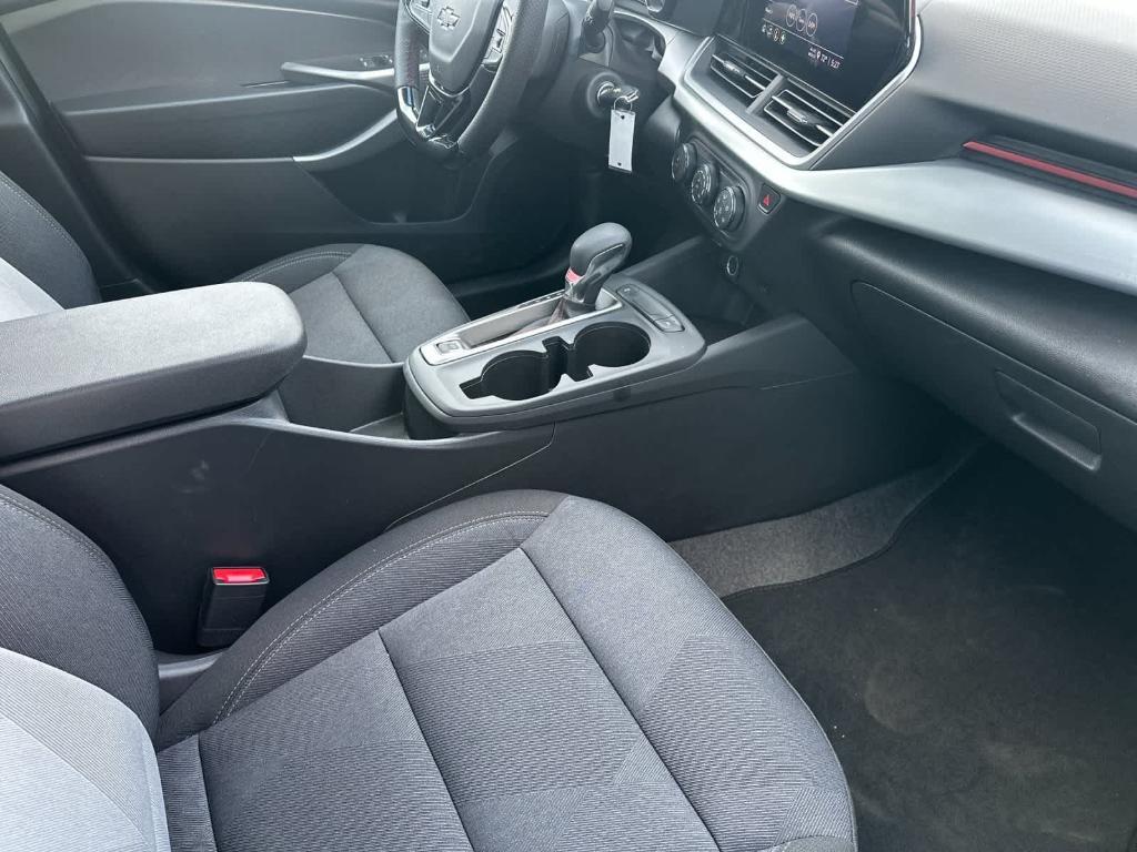 used 2025 Chevrolet Trax car, priced at $25,543
