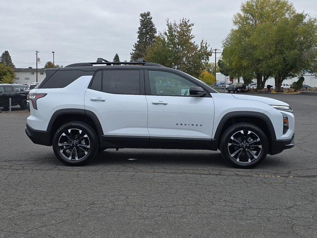 new 2026 Chevrolet Equinox car, priced at $39,115