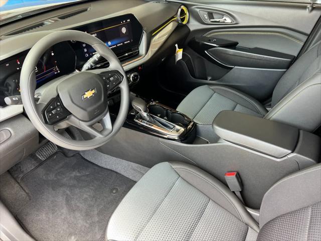 new 2025 Chevrolet Trax car, priced at $21,995