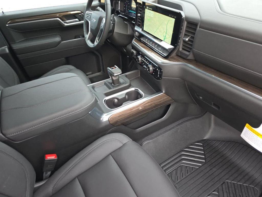 new 2026 Chevrolet Silverado 1500 car, priced at $59,640