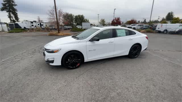 new 2025 Chevrolet Malibu car, priced at $30,065