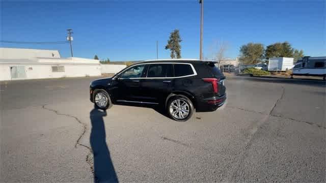 used 2022 Cadillac XT6 car, priced at $28,991