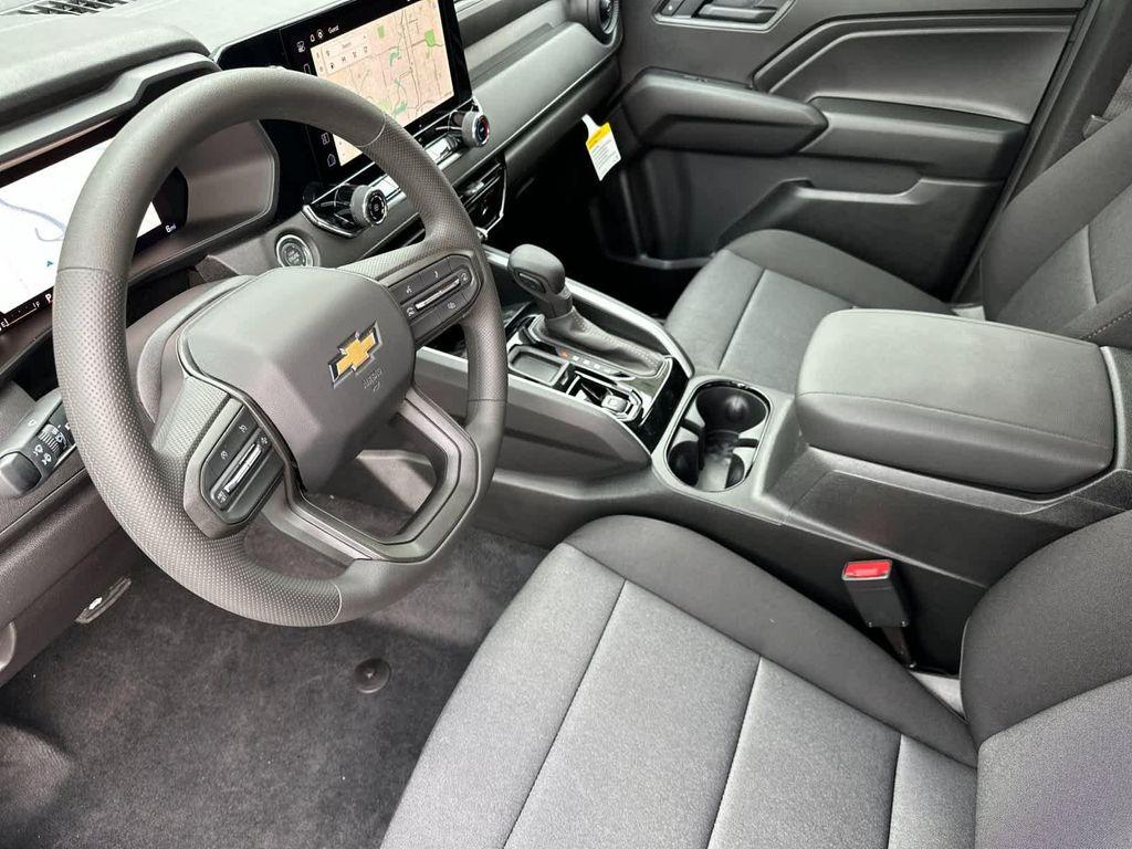 new 2025 Chevrolet Colorado car, priced at $35,065