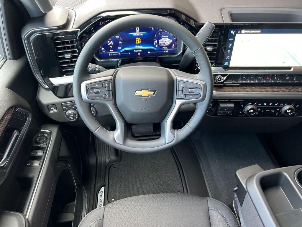 new 2025 Chevrolet Silverado 1500 car, priced at $57,650