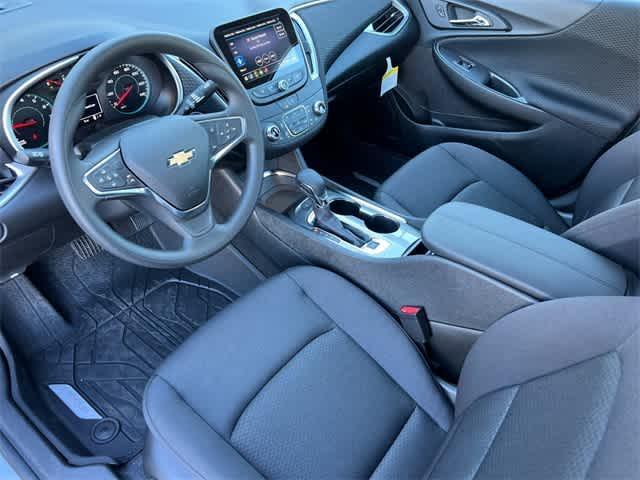 new 2025 Chevrolet Malibu car, priced at $26,995