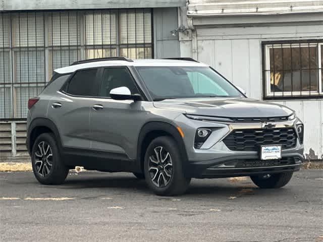 new 2025 Chevrolet TrailBlazer car, priced at $32,475