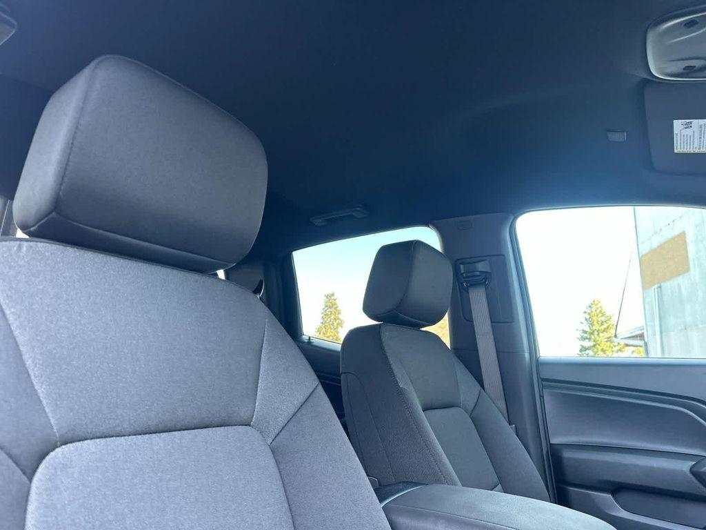 new 2025 Chevrolet Colorado car, priced at $35,065