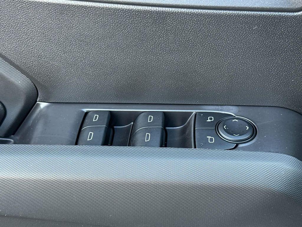 new 2025 Chevrolet Colorado car, priced at $35,065