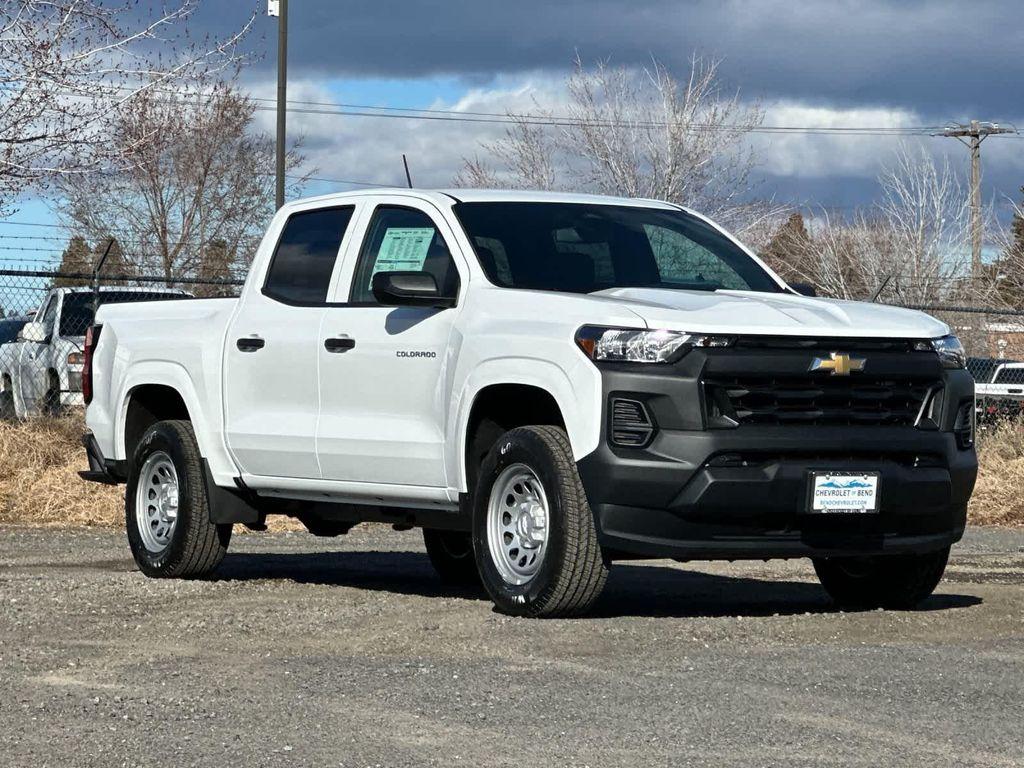 new 2025 Chevrolet Colorado car, priced at $35,065