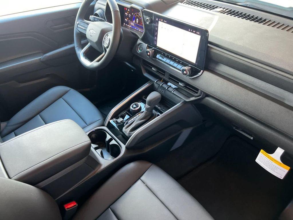 new 2025 Chevrolet Colorado car, priced at $45,770