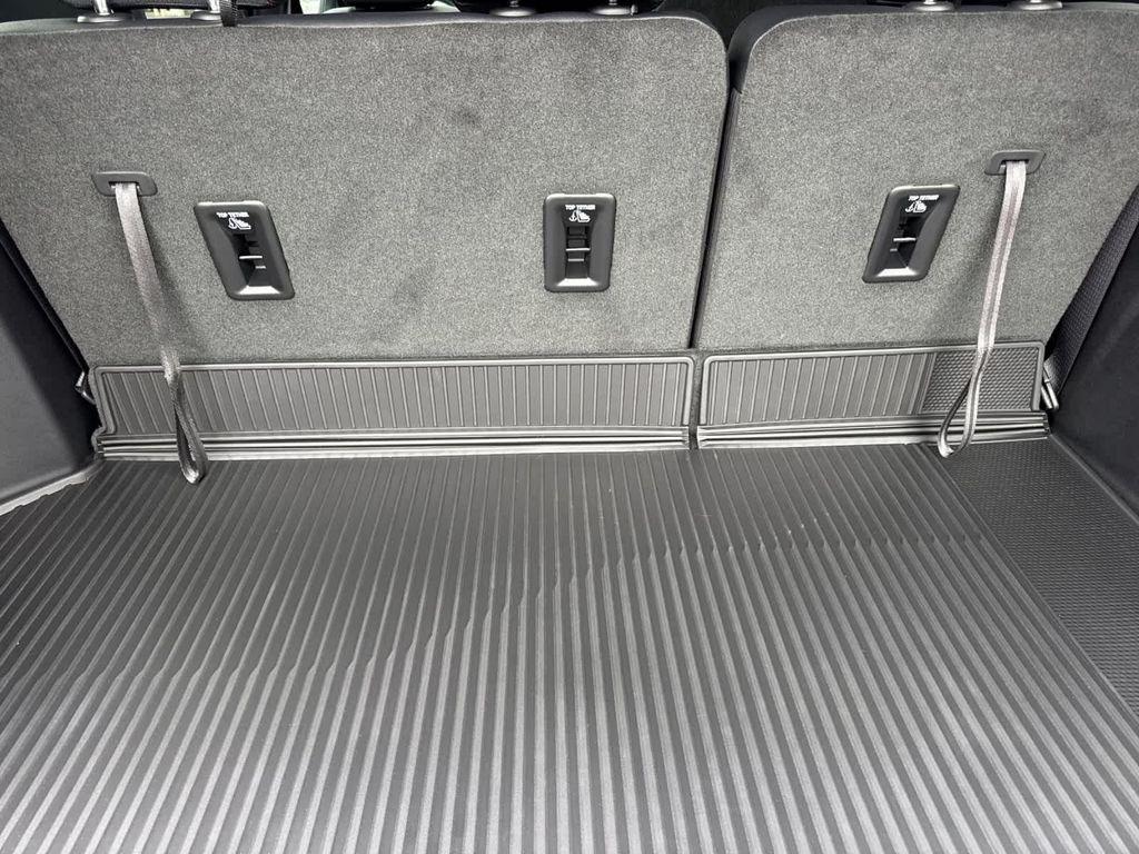 new 2026 Chevrolet Traverse car, priced at $58,404